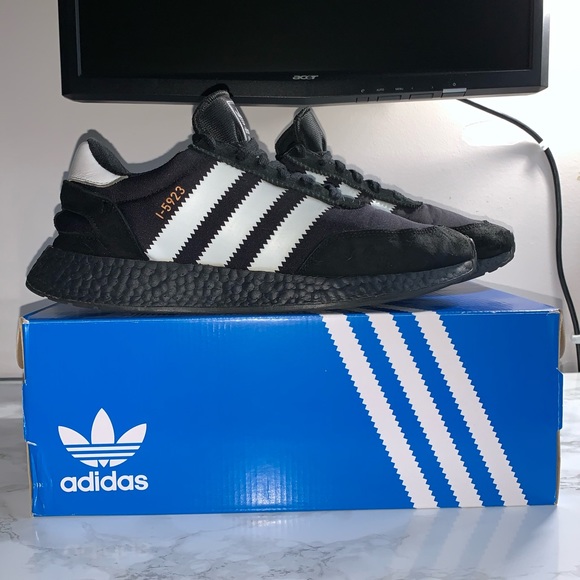ADIDAS Iniki I-5923 Boost Sneaker Black White - Picture 2 of 8